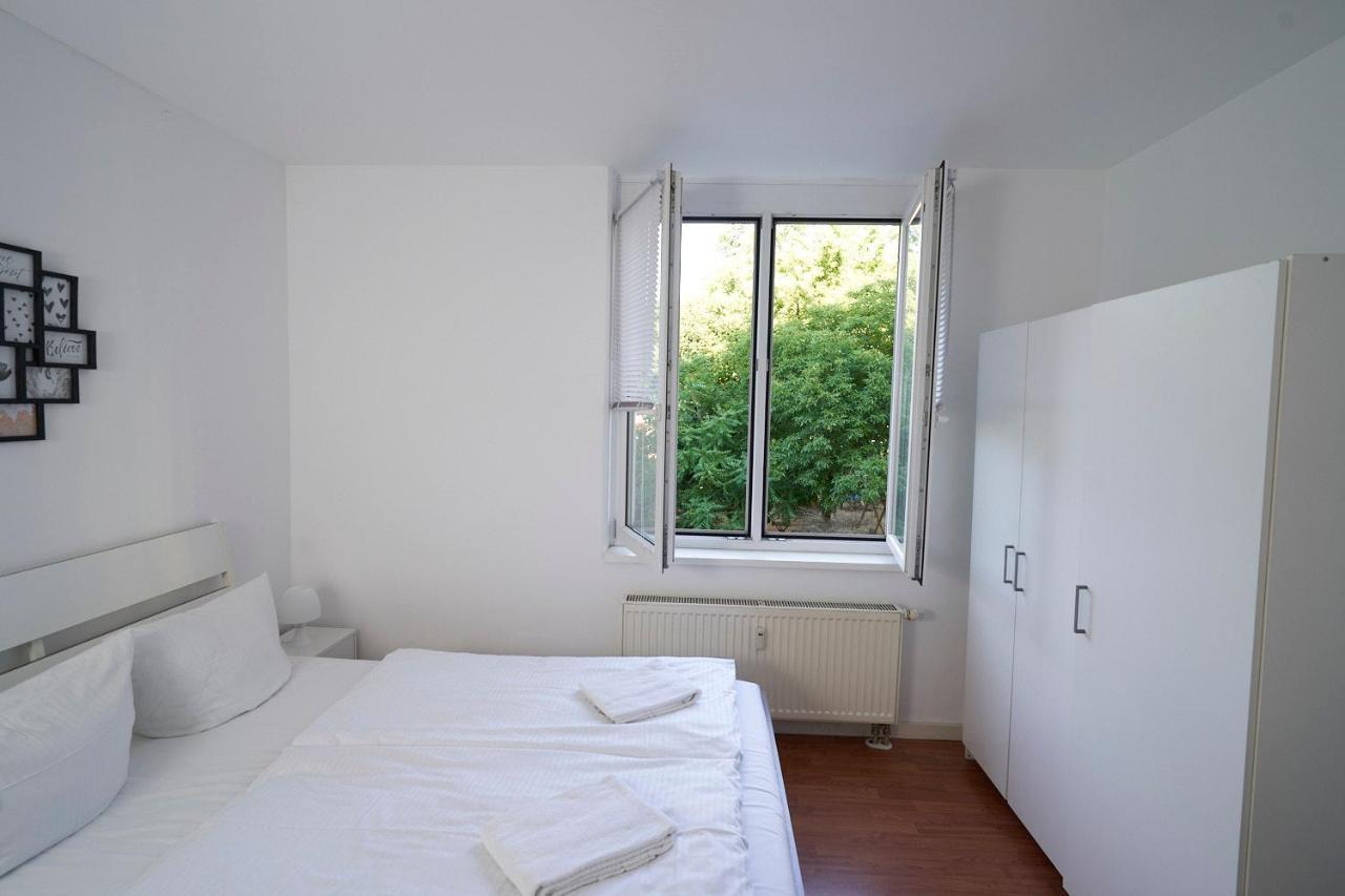 Potsdamer Platz - & Hostel Berlin