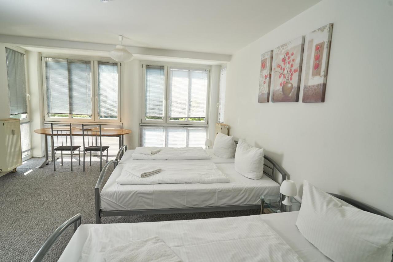 Hostel Potsdamer Platz - & Berlin
