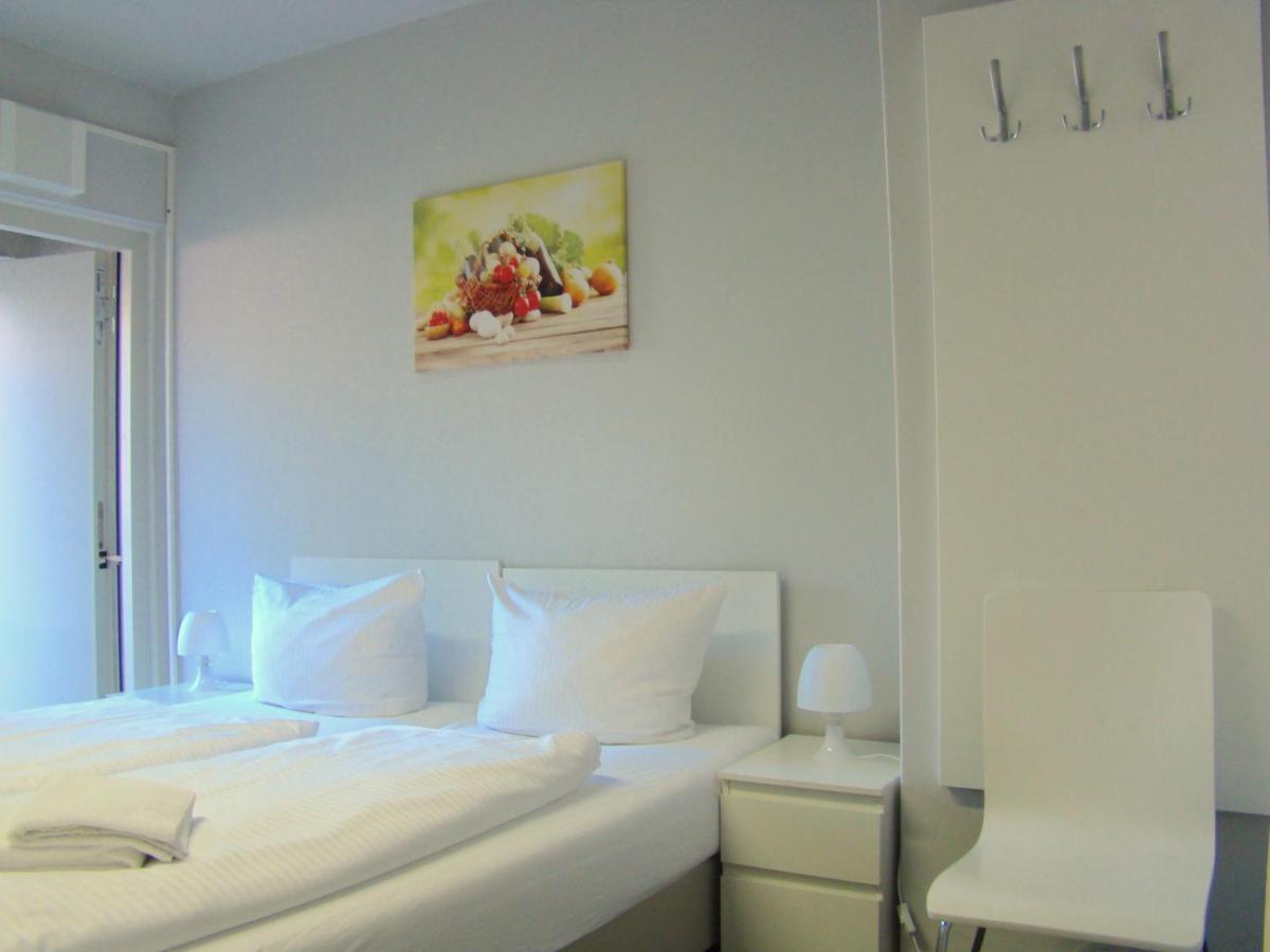 Potsdamer Platz - & Hostal Berlín
